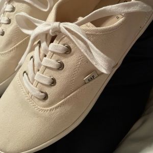 Creamy white Gap slip-on sneakers. Never been worn!